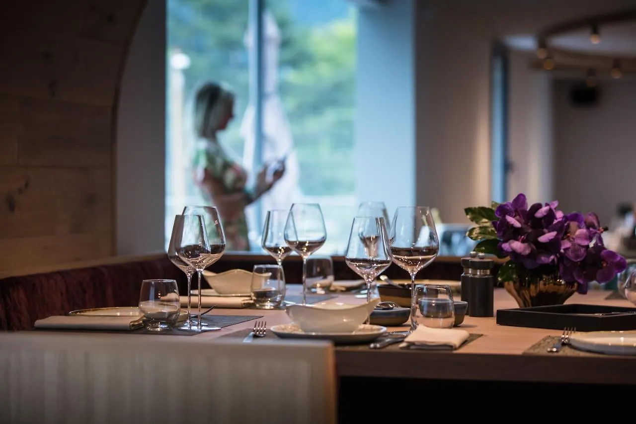 Le Pelican Annecy Hotell